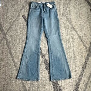 Forever 21 Mid Rise Flare Jeans NWT Size 26